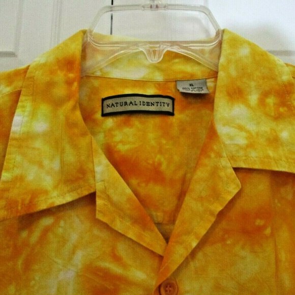 Mens Tie Dye Batik Hawaiian Shirt sz XL Bright Yellow w Blue Petroglyphs - Picture 5 of 9